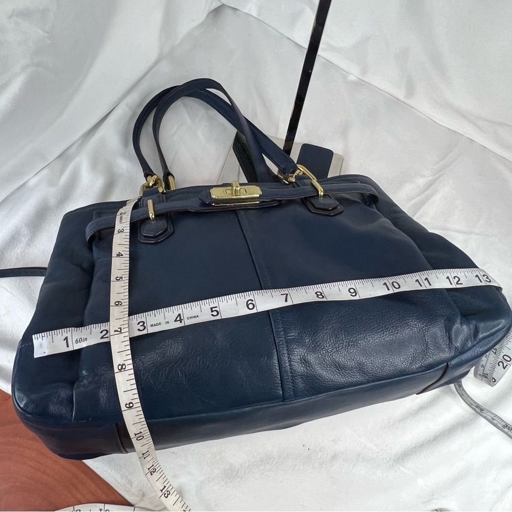 Stunning Blue Coach Chelsea Jayden Carry All Bag - Picture 2 of 12